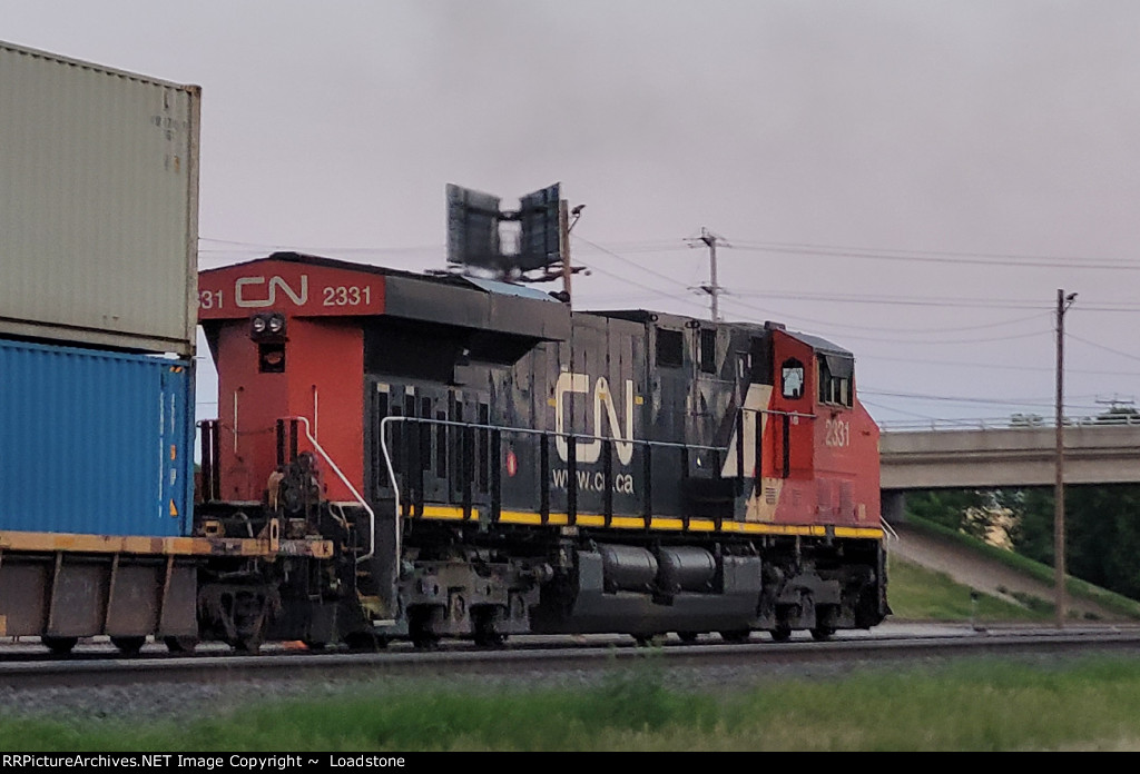 CN 2331